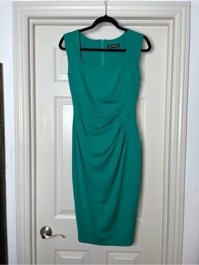 Scarlet B. Green Sleeveless Ruched Sheath Dress